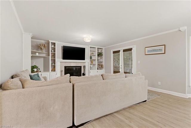 7179 Blackmoor Road, Kernersville, NC 27284