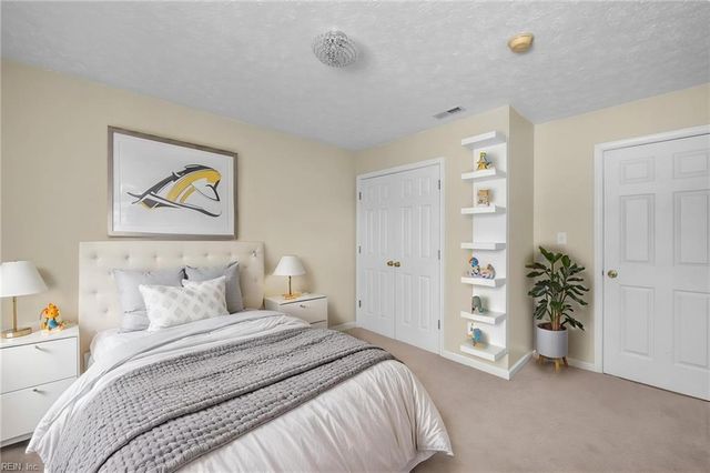 746 Kings Ridge DR, Newport News, VA 23608