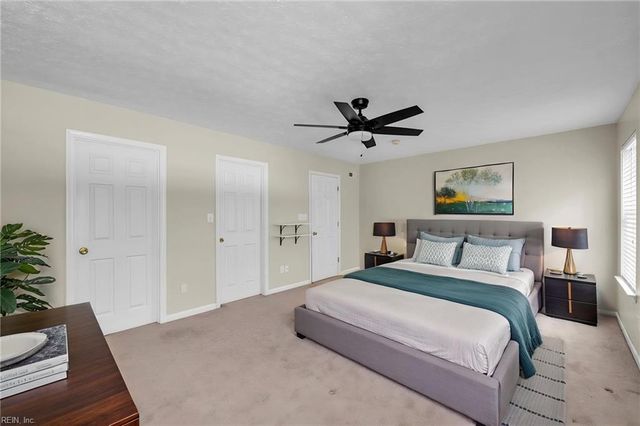 746 Kings Ridge DR, Newport News, VA 23608