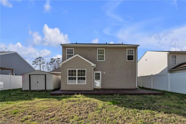 746 Kings Ridge DR, Newport News, VA 23608