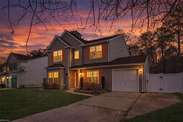 746 Kings Ridge DR, Newport News, VA 23608