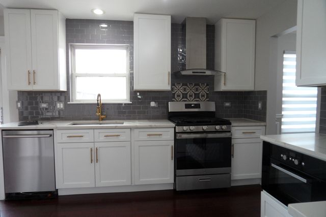 573 Ryegrass Trail, Aurora, IL 60504