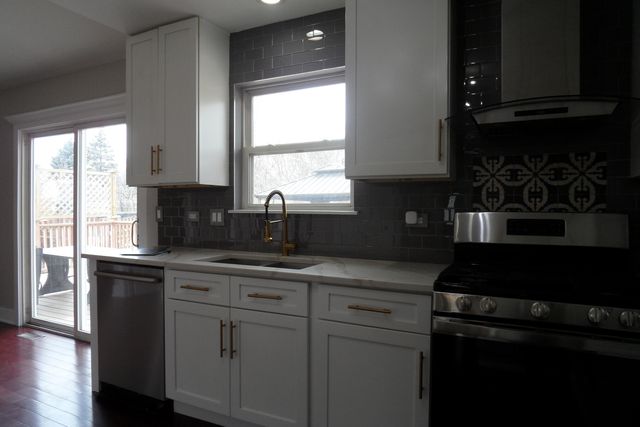 573 Ryegrass Trail, Aurora, IL 60504