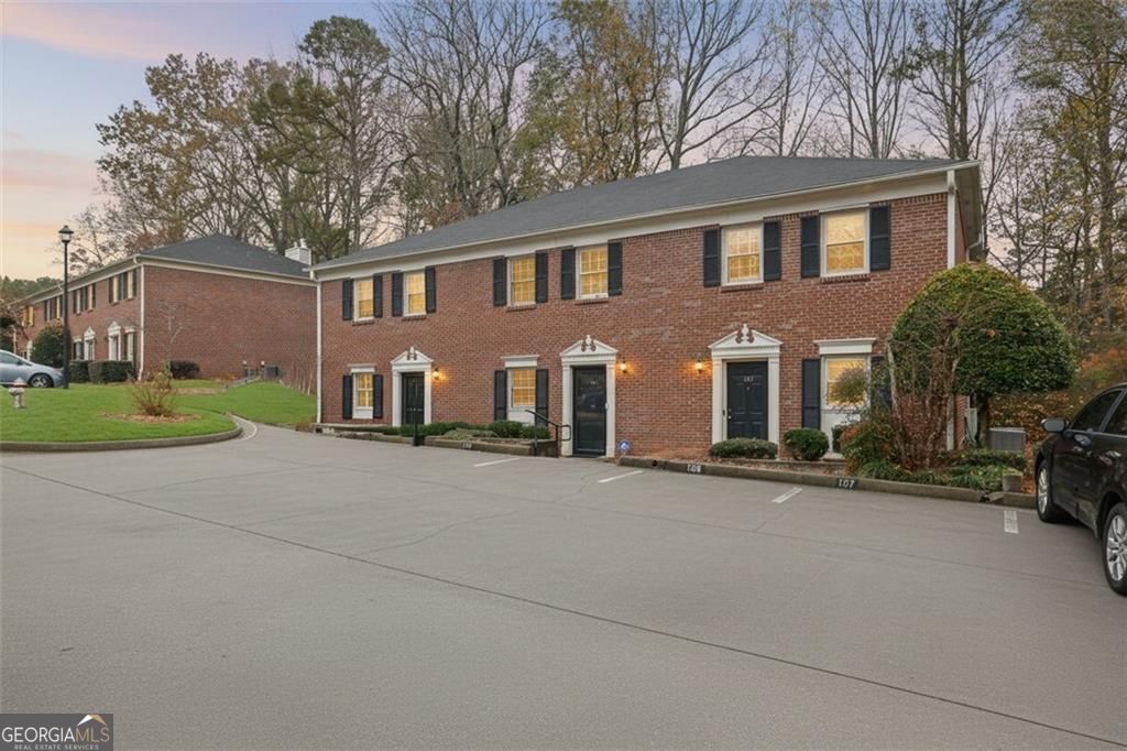 138 Sterling Court, Alpharetta, GA 30004
