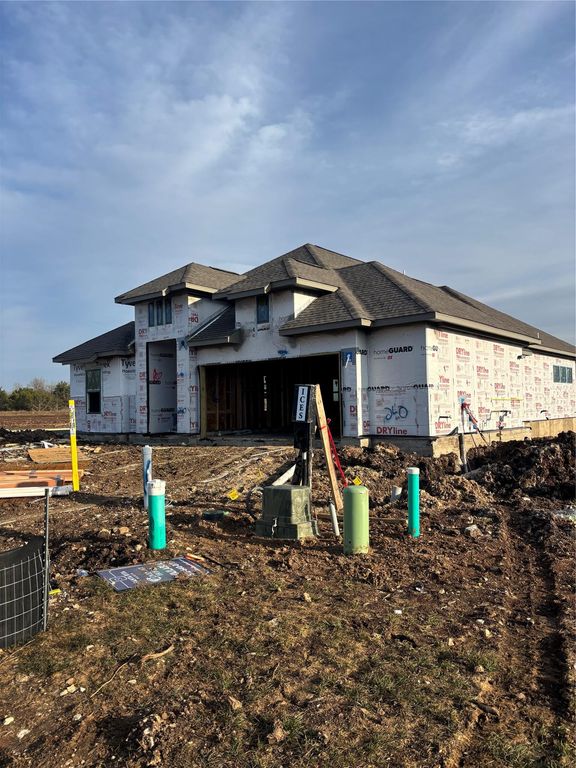 240 Pacific Grove CIR, Liberty Hill, TX 78642