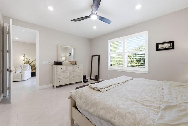 25029 PEARL LAKE CIRCLE, Englewood, FL 34223