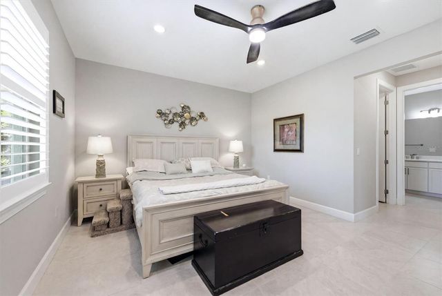 25029 PEARL LAKE CIRCLE, Englewood, FL 34223