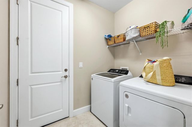 25029 PEARL LAKE CIRCLE, Englewood, FL 34223