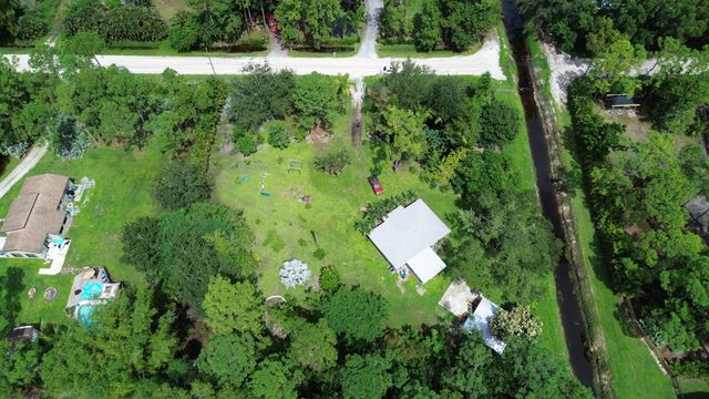 13662 N 54TH N, The Acreage, FL 33411