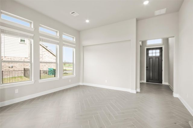 132 Peninsula Point Drive, Montgomery, TX 77356