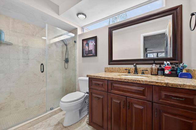 1340 E Golfview Drive, Pembroke Pines, FL 33026