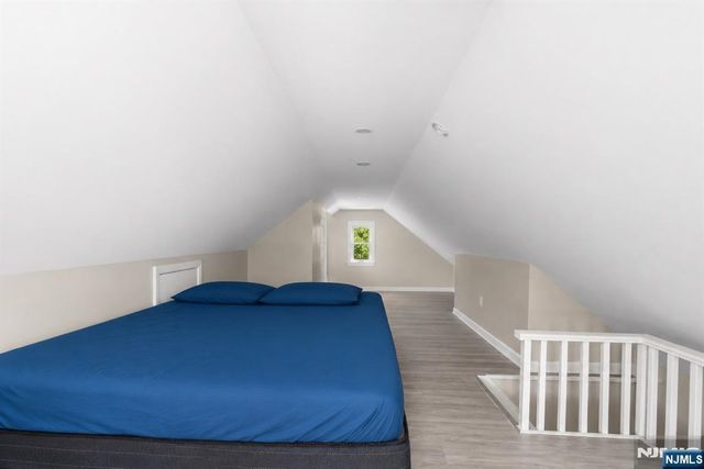 9 Sycamore Street, Bloomfield, NJ 07003