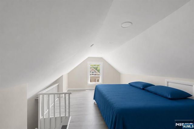 9 Sycamore Street, Bloomfield, NJ 07003