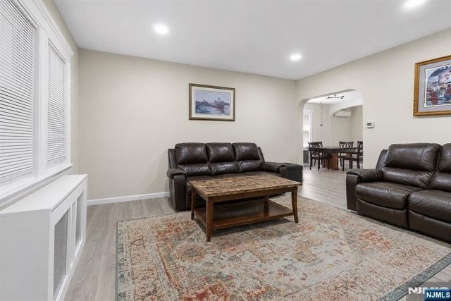 9 Sycamore Street, Bloomfield, NJ 07003