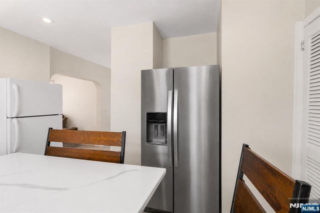 9 Sycamore Street, Bloomfield, NJ 07003