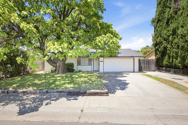 2209 Cervantes Dr, Rancho Cordova, CA 95670