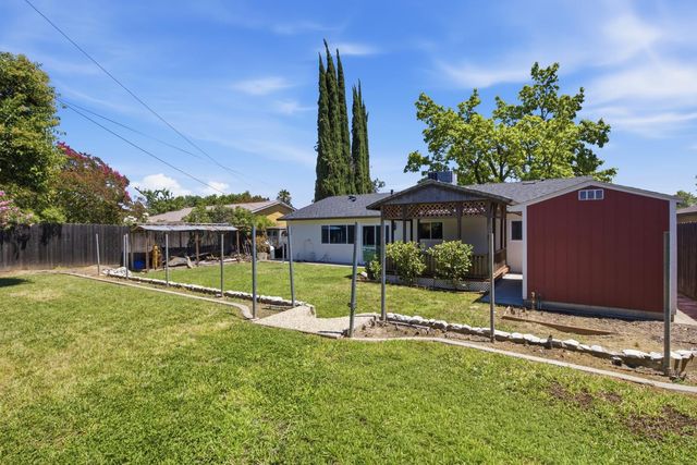2209 Cervantes Dr, Rancho Cordova, CA 95670