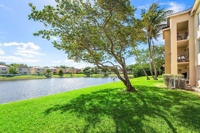 4180 W San Marino Boulevard 107, West Palm Beach, FL 33409