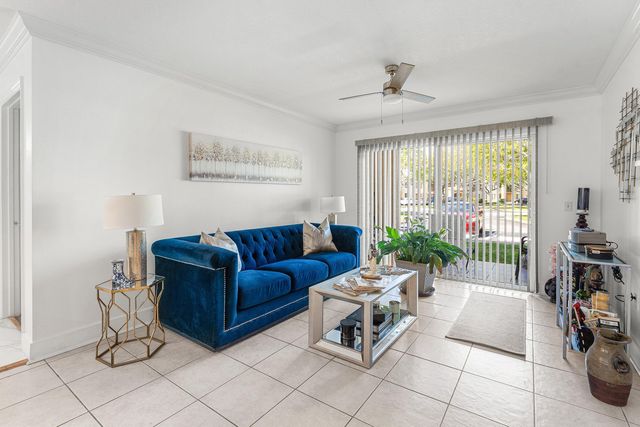 4180 W San Marino Boulevard 107, West Palm Beach, FL 33409