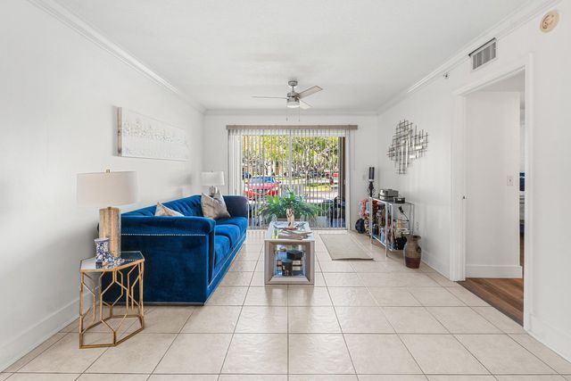 4180 W San Marino Boulevard 107, West Palm Beach, FL 33409