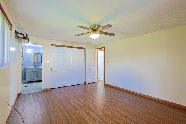 211 Katy Lane, Englewood, OH 45322