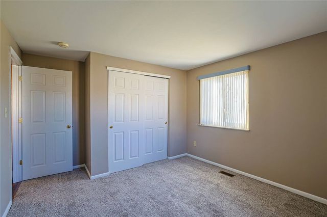 211 Katy Lane, Englewood, OH 45322