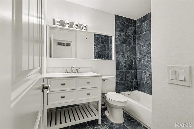 11720 Sheffield Drive, Florissant, MO 63033