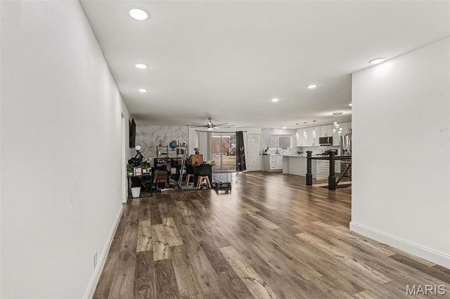 11720 Sheffield Drive, Florissant, MO 63033