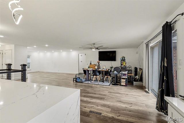 11720 Sheffield Drive, Florissant, MO 63033