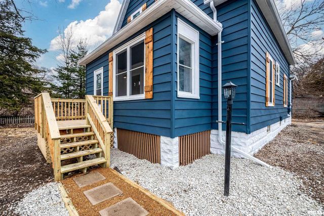 7113 S DEPOT Street, Bartonville, IL 61607