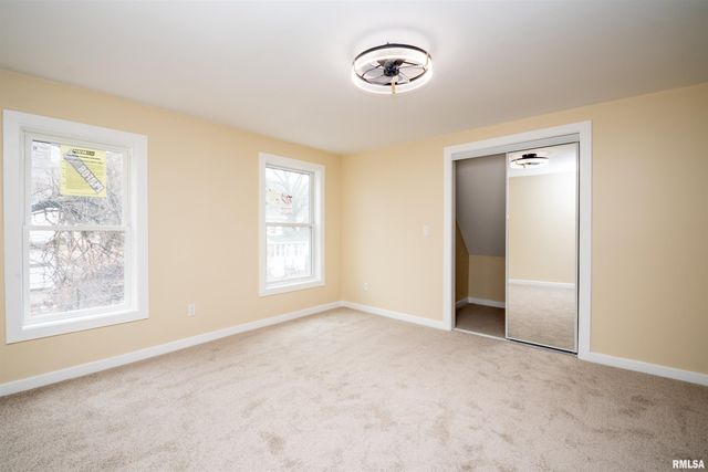 7113 S DEPOT Street, Bartonville, IL 61607