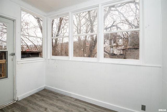 7113 S DEPOT Street, Bartonville, IL 61607