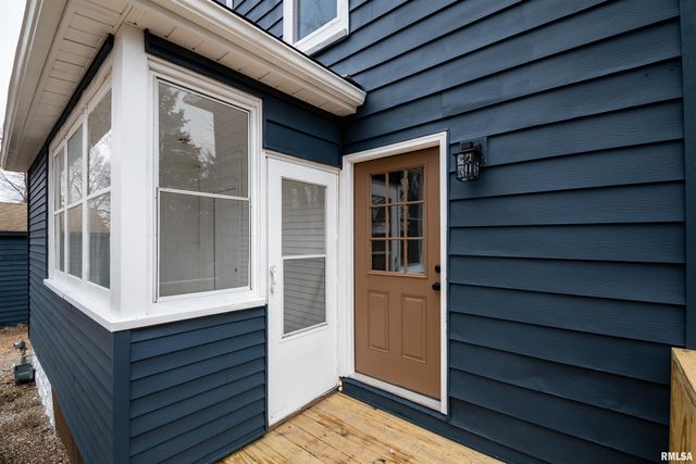 7113 S DEPOT Street, Bartonville, IL 61607