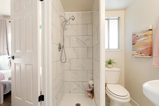 5714 Claremont Ave, Stockton, CA 95207