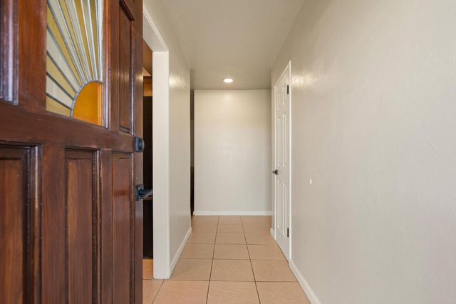 5714 Claremont Ave, Stockton, CA 95207