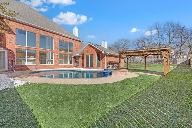 804 Stratford Drive, Southlake, TX 76092