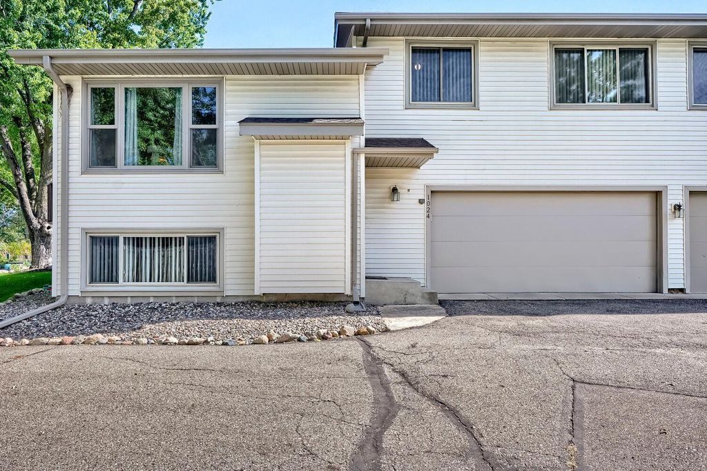 1024 1st Street, Farmington, MN 55024 — exterior
