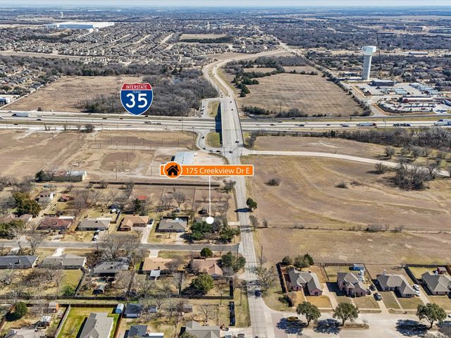 175 Creekview Drive E, Red Oak, TX 75154