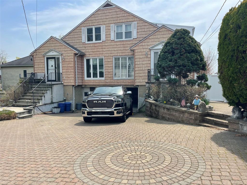 24 Ronalds Avenue Semi Attached Home, New Rochelle, NY 10801