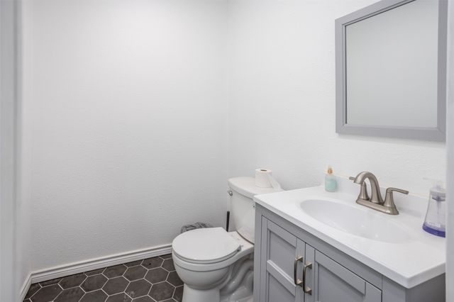 1630 County Road 140, Whitesboro, TX 76273