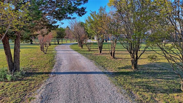 1630 County Road 140, Whitesboro, TX 76273