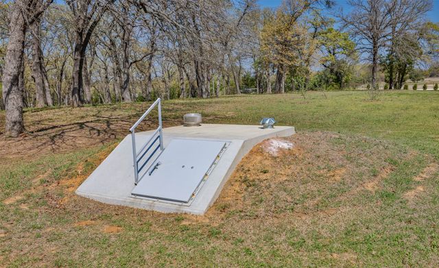 1630 County Road 140, Whitesboro, TX 76273