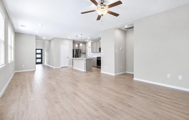 17542 Rosette Grass Drive, Conroe, TX 77385