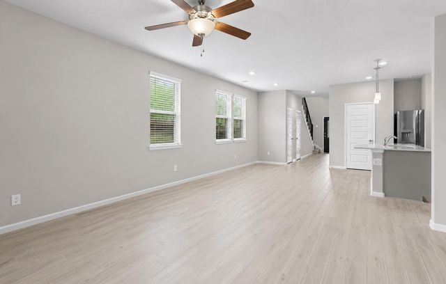 17542 Rosette Grass Drive, Conroe, TX 77385
