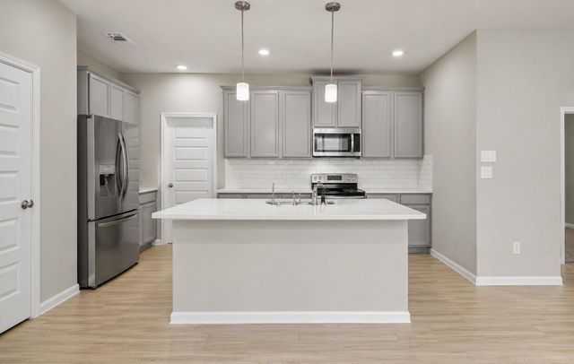 17542 Rosette Grass Drive, Conroe, TX 77385