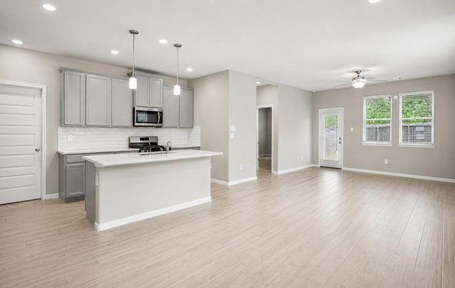 17542 Rosette Grass Drive, Conroe, TX 77385