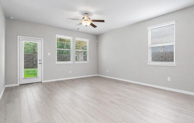 17542 Rosette Grass Drive, Conroe, TX 77385
