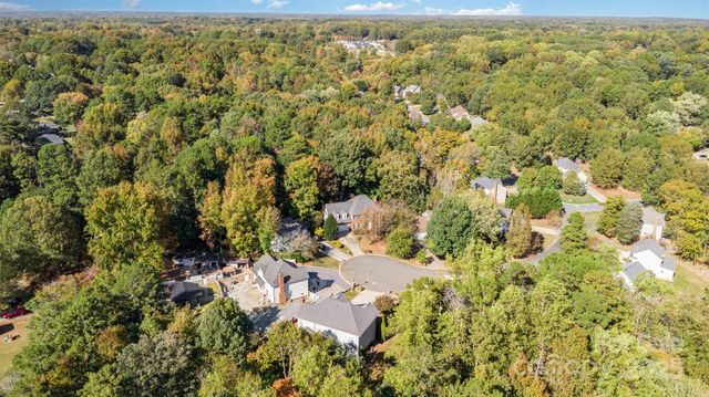 2507 Bathgate Lane, Matthews, NC 28105