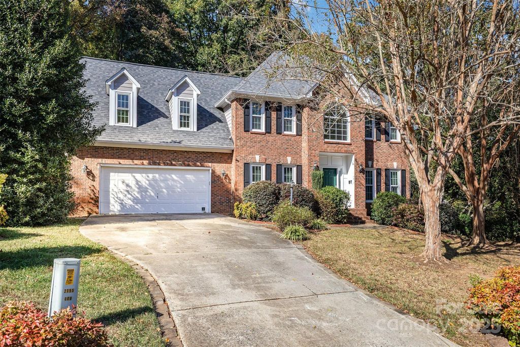 2507 Bathgate Lane, Matthews, NC 28105