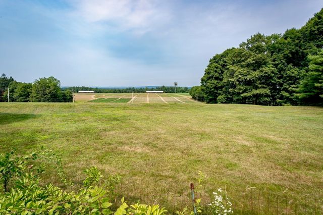 48 N Longyard Road, Southwick, MA 01077